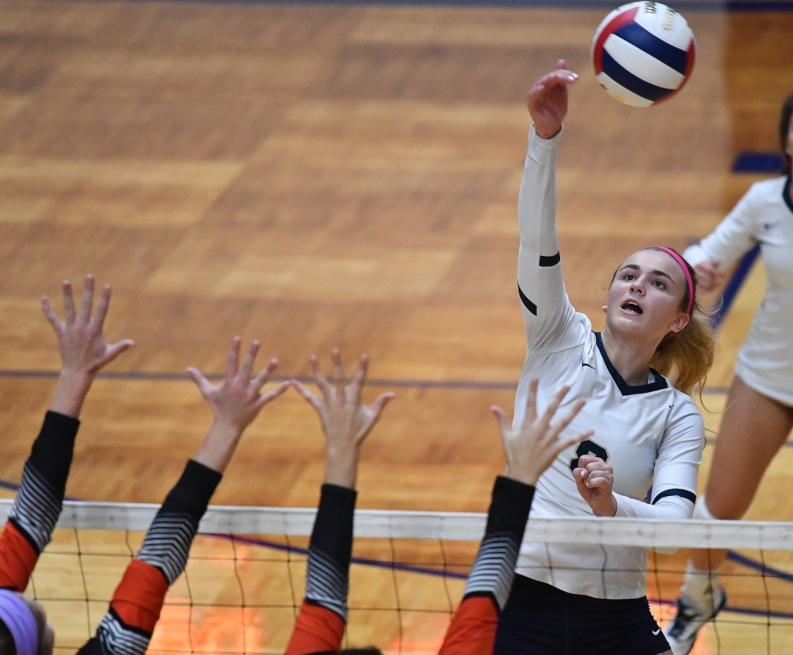 Edwardsville vs Althoff 4A Volleyball Sectional Semifinal